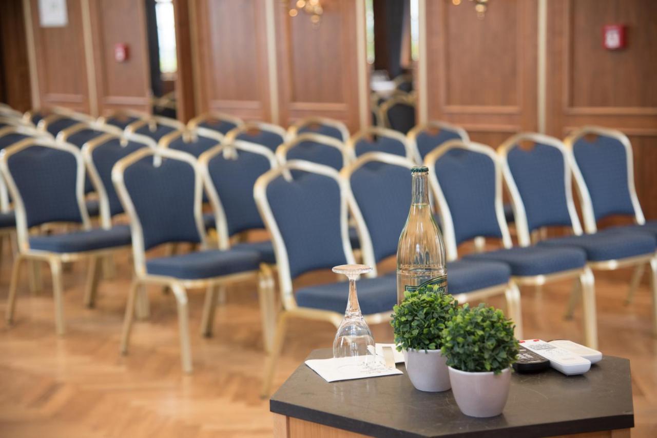 Landhotel Zum Hessenpark Neu-Anspach Kültér fotó